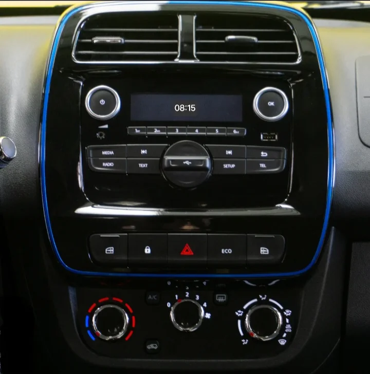 Dacia Spring 1 Auto Radio Grundausstattung.webp