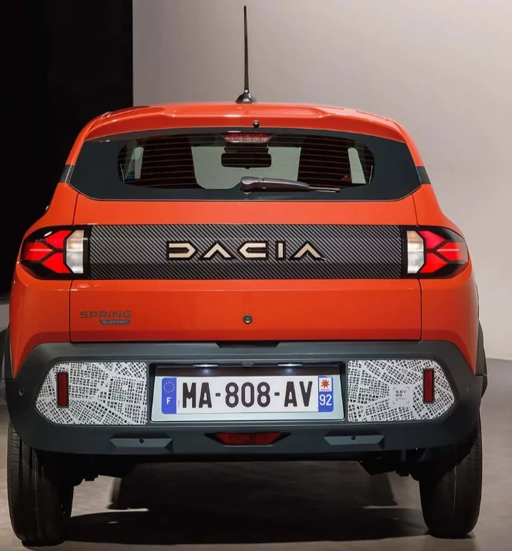 Dacia Spring 2024 Fl Phase2 mit  NSL 2021.webp